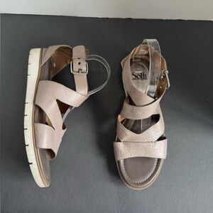 Sofft Mirabelle Women's Sandals. Size 8.5M